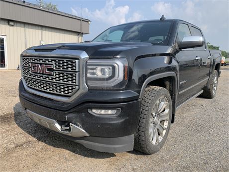 Lot:8429 - 2018 GMC SIERRA K1500 DENALI