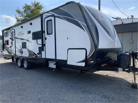 Lot-8423 2018 grand Designe Imagine