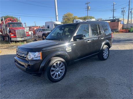 Lot 8493 - 2013 Land Rover LR4