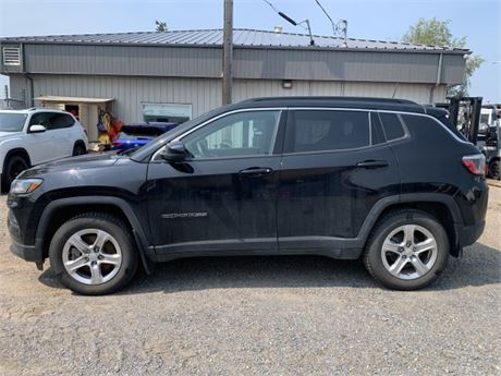 Lot 8431 - 2023 Jeep Compass