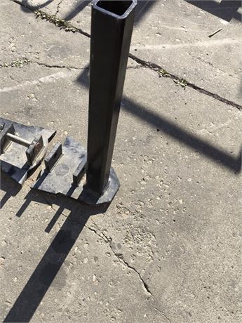 Lot - W-71 - Trail Drop Leg Jacks