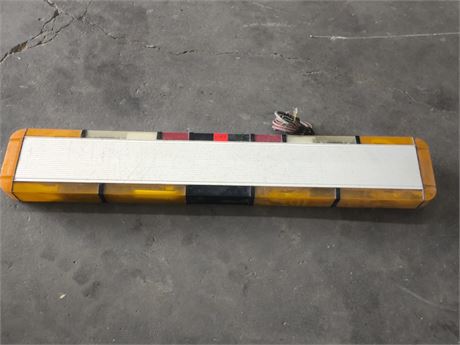 Lot - W-57 - Whelen Light Bar