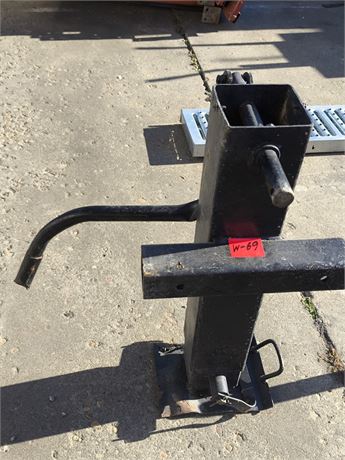 Lot - W-69 - Square tube Trailer Jack