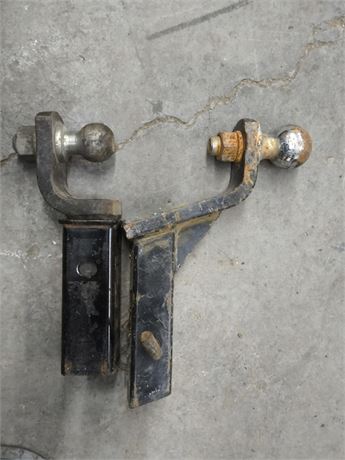 Lot - W - 144 -  Drop Style Hitch Mount