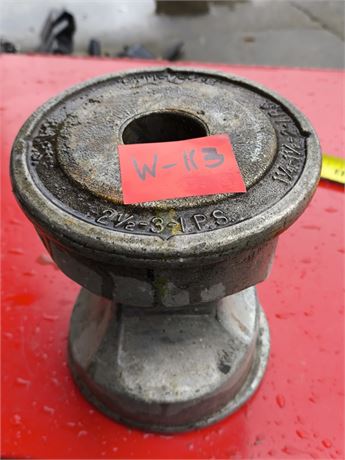 Lot - W - 113 - Greenlee Hydraulic Bender Shoe (Disc) Large