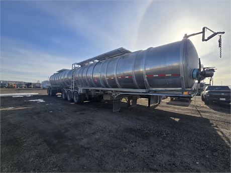 Lot 8497 - 2015 Polar Tridem