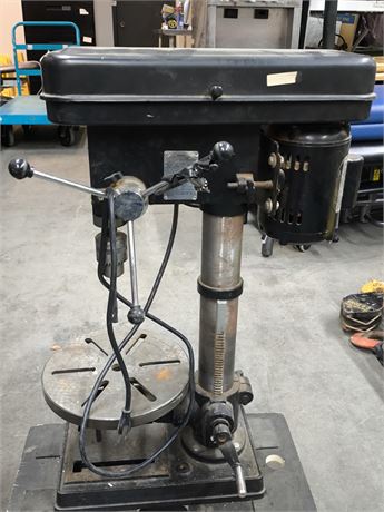 Lot L-206 - Drill Press